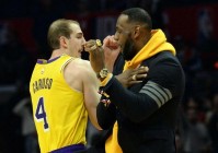 nba搞笑视频集锦高清:nba搞笑视频集锦高清下载